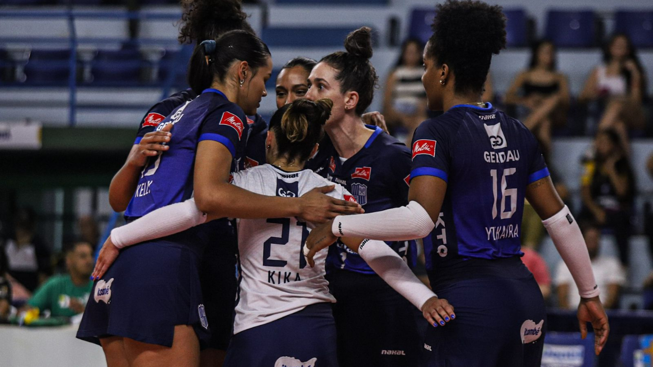 Minas sofre, mas vence Mackenzie e chega à final do Mineiro Feminino de Vôlei