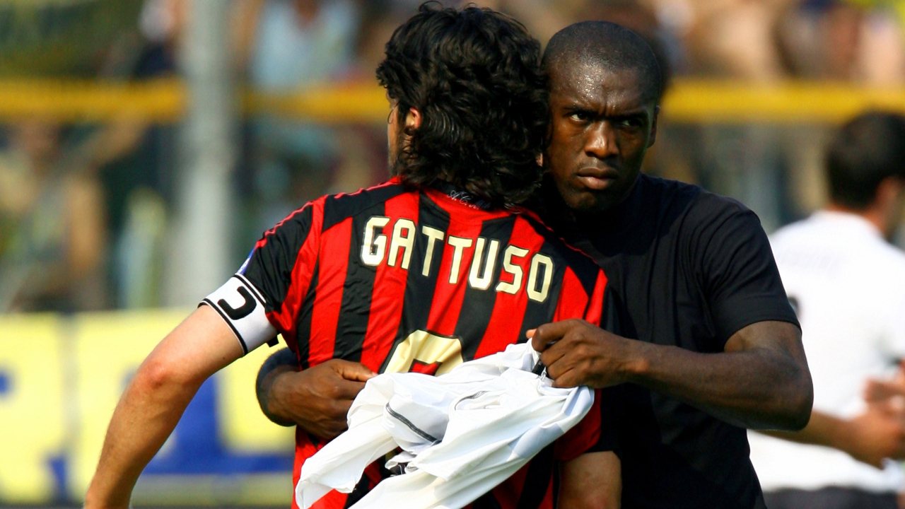 Ex-atacante do Atlético lembra treta entre Gattuso e Seedorf: ‘Pegou pelo pescoço’