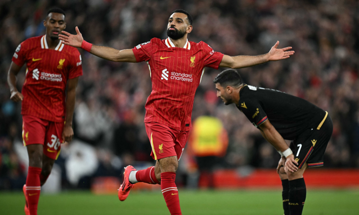 Com golaço de Salah, Liverpool bate Bologna e segue invicto na Champions