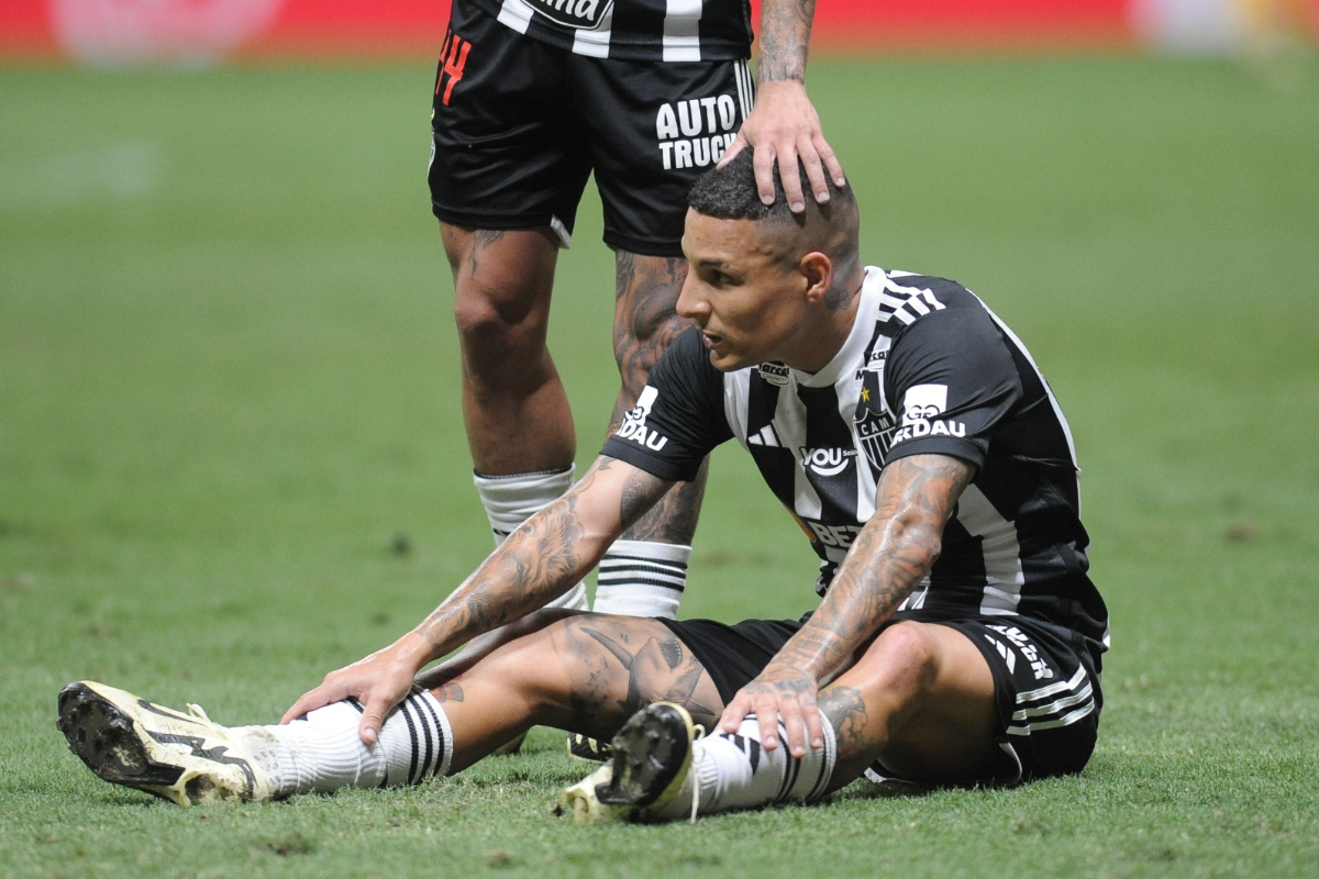 Atlético x Vasco: Arana comenta possível lesão e manda recado à torcida