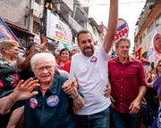 Erundina, Boulos e Haddad em caminhada em Heliópolis