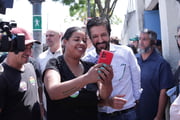 Candidato à reeleição, Ricardo Nunes vota na zona sul