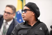 Ronaldinho deixou crianças chorando em Lisboa, Portugal