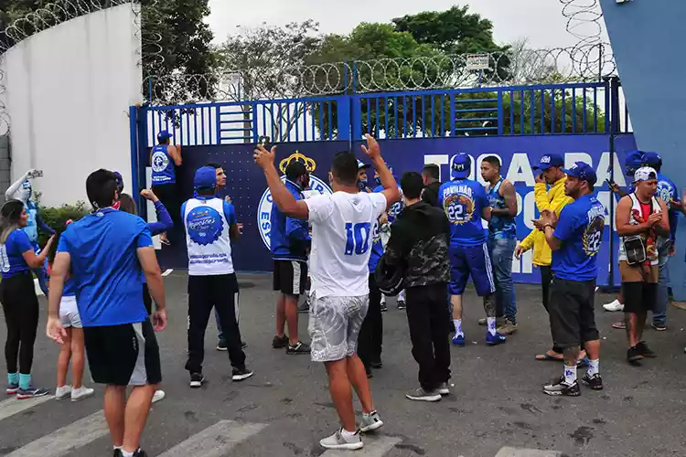 Mafia Azul, Cruzeiro