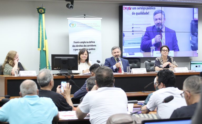 Audiência Pública - Balanço das negociações salariais entre governo federal e servidores