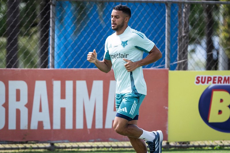 Wanderson teve ajuda de Fabrício Bruno