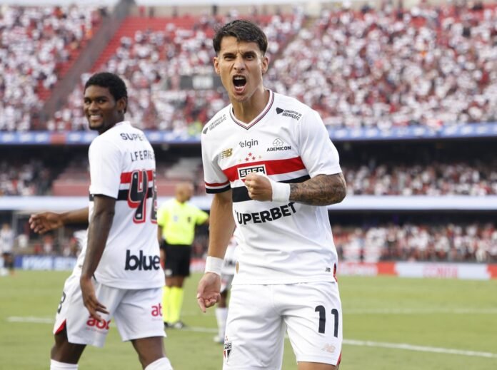 Ferreirinha vira peça-chave no ataque do São Paulo. (Foto: Rubens Chiri/SPFC)