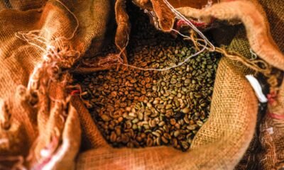 Café tem queda brusca na média de preços no mês de abril
