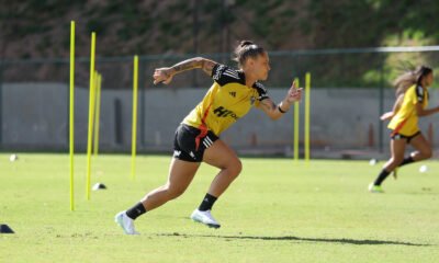 Vingadoras iniciam preparação para jogo decisivo