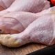 preços despencam frente à maior oferta da proteína