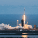 Após vazamento, SpaceX divulga nova data para lançamento de astronautas