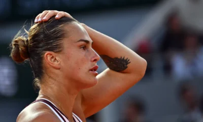 Sabalenka vence estreia e encerra conto de fadas de qualifier em Wimbledon