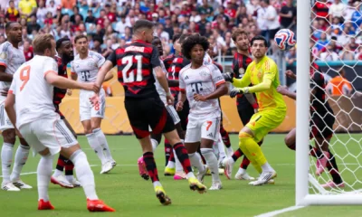 Flamengo comete erros com a bola, é castigado pelo Bayern e cai no Mundial