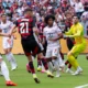 Flamengo comete erros com a bola, é castigado pelo Bayern e cai no Mundial