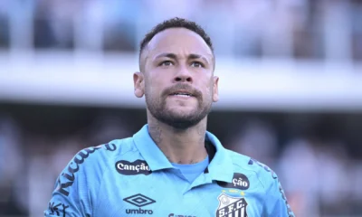 Neymar dá entrevista ‘em família’ e lamenta exposição