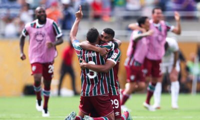 Flamengo desiste da contratação do atacante Mikey Johnston