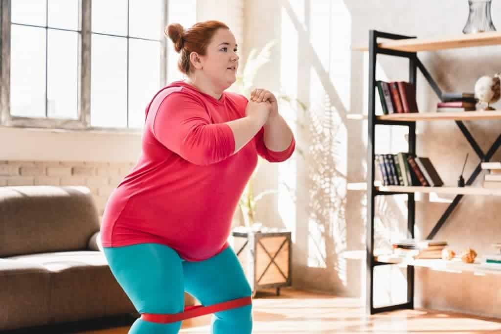 A prática de exercícios físicos é um fator importante para a perda de peso