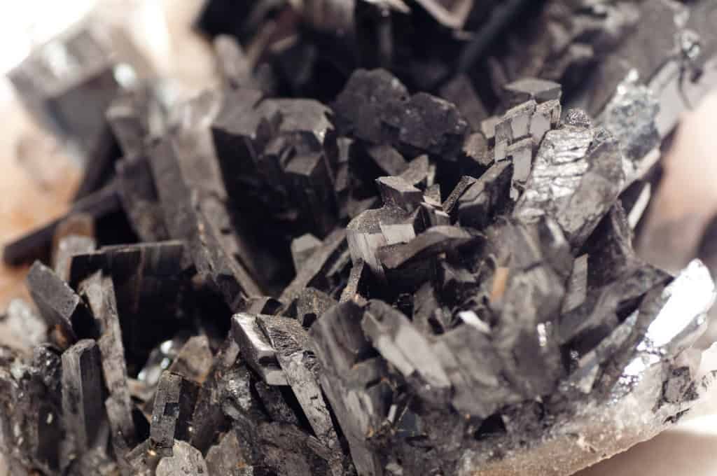 O tungstênio é um metal pesado